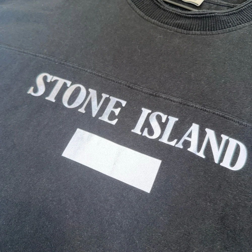 Stone Island Ribbed Neck Reflective Logo Black - Picture 3 of 7